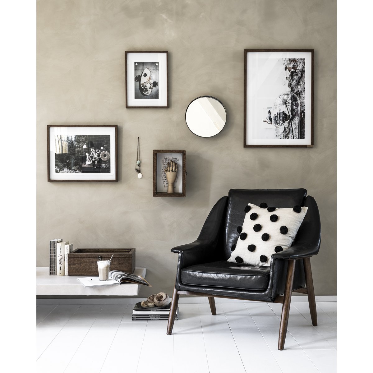 vtwonen - Spiegel Rond Diep Zwart 30cm