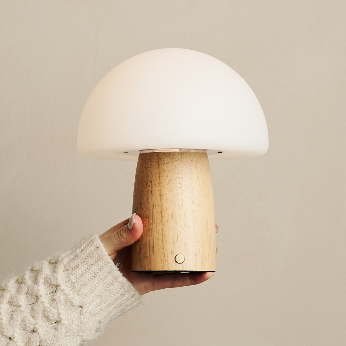 Tavellio-Amsterdam - Mia lichtbruin stijlvolle houten tafellamp met dimmer - hout, functioneel en subtiel