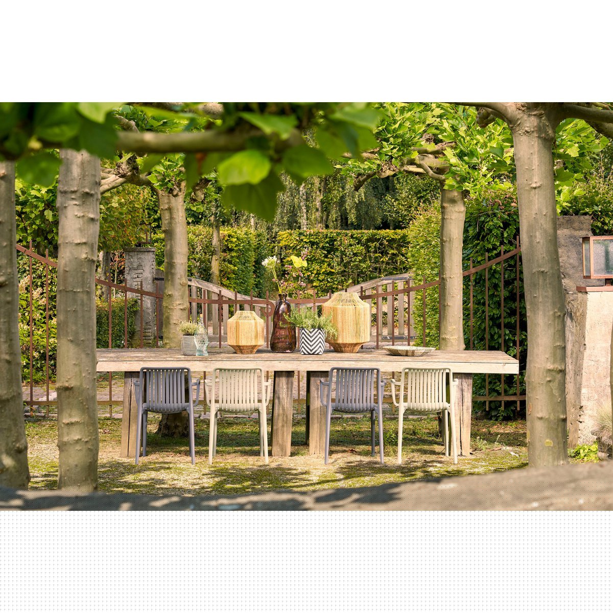 Glimmerdekorationen - Liliano Laterne - H51 x Ø40 cm - Jute - Dunkelgrün