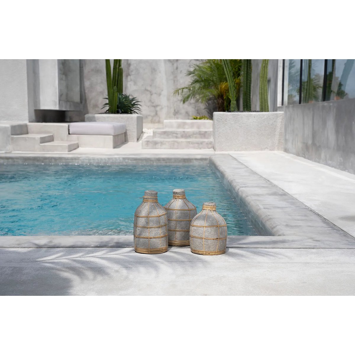 Bazar Bizar - Vaas 'Whoopy' (Betongrijs Naturel, S)