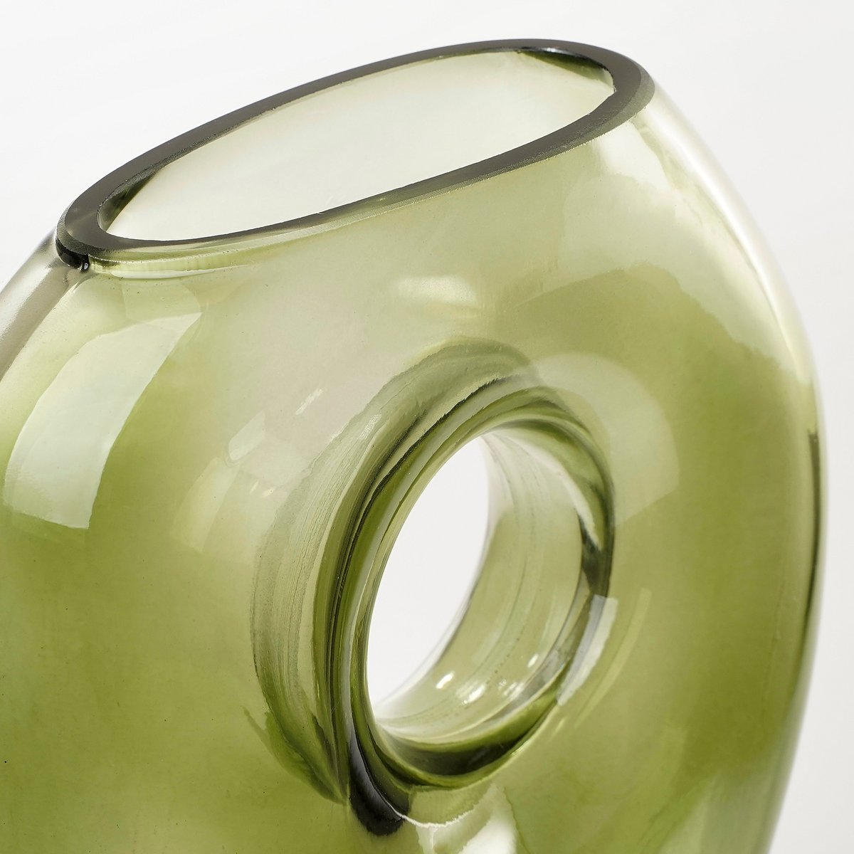 Mica Decorations - Jay Vase - L18 x B8 x H23 cm - Glas - Hellgrün