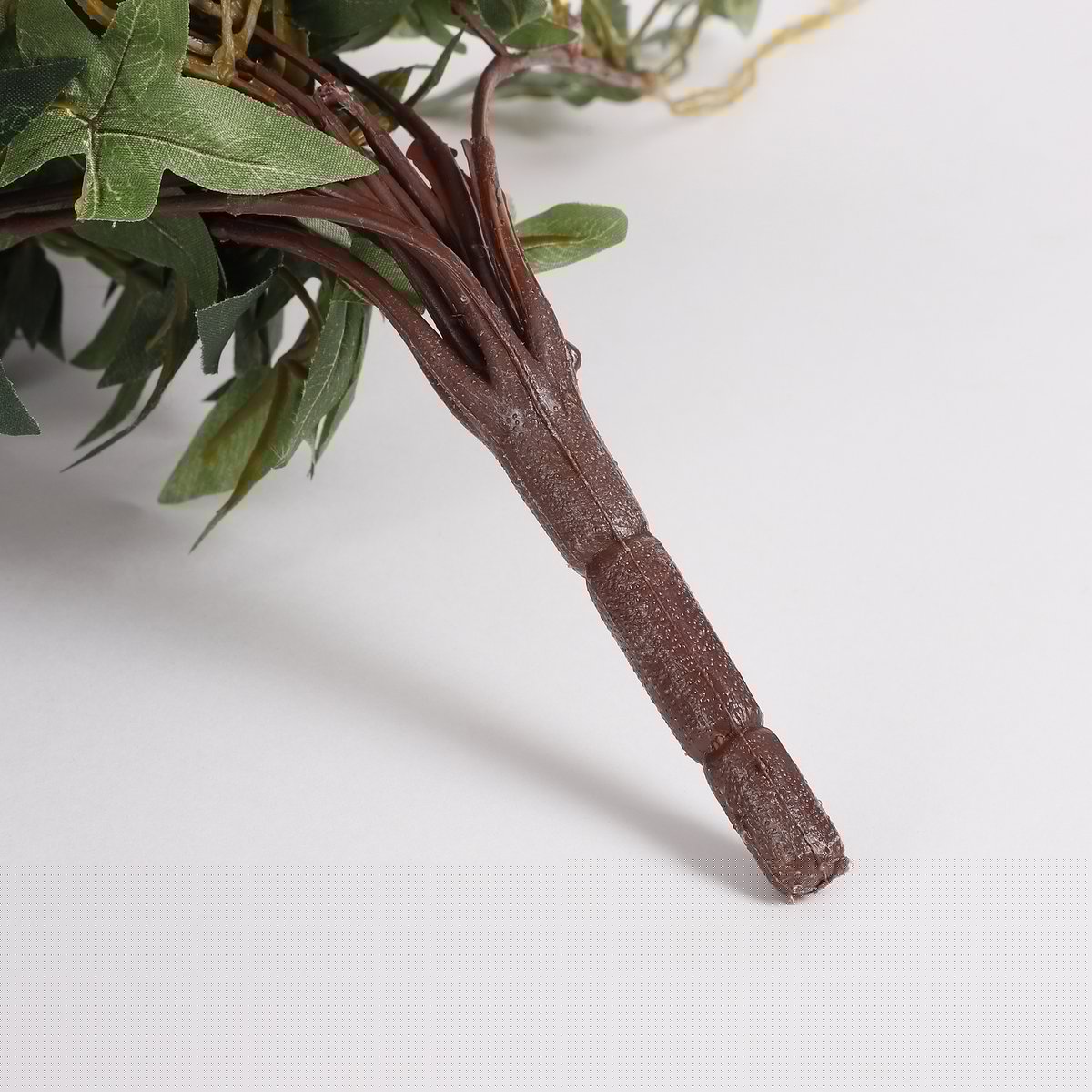 Mica Decorations - Petunia Kunst Hangplant - L15 x B20 x H80 cm - Roze