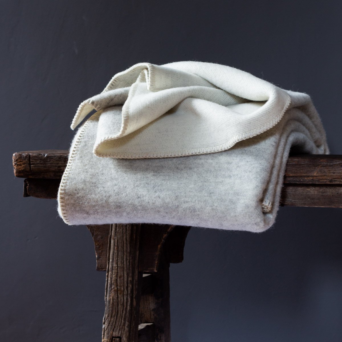 MoST Blankets - Wollen beddeken GRIJS PAARS