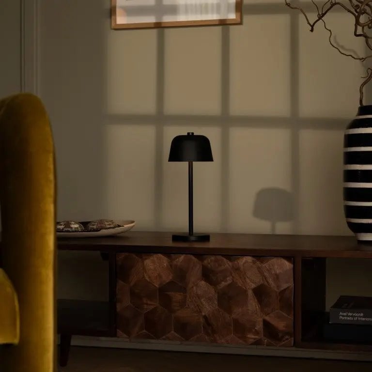 Tavellio-Amsterdam - Anton Zwarte Oplaadbare Tafellamp | Stijlvolle en draadloze verlichting