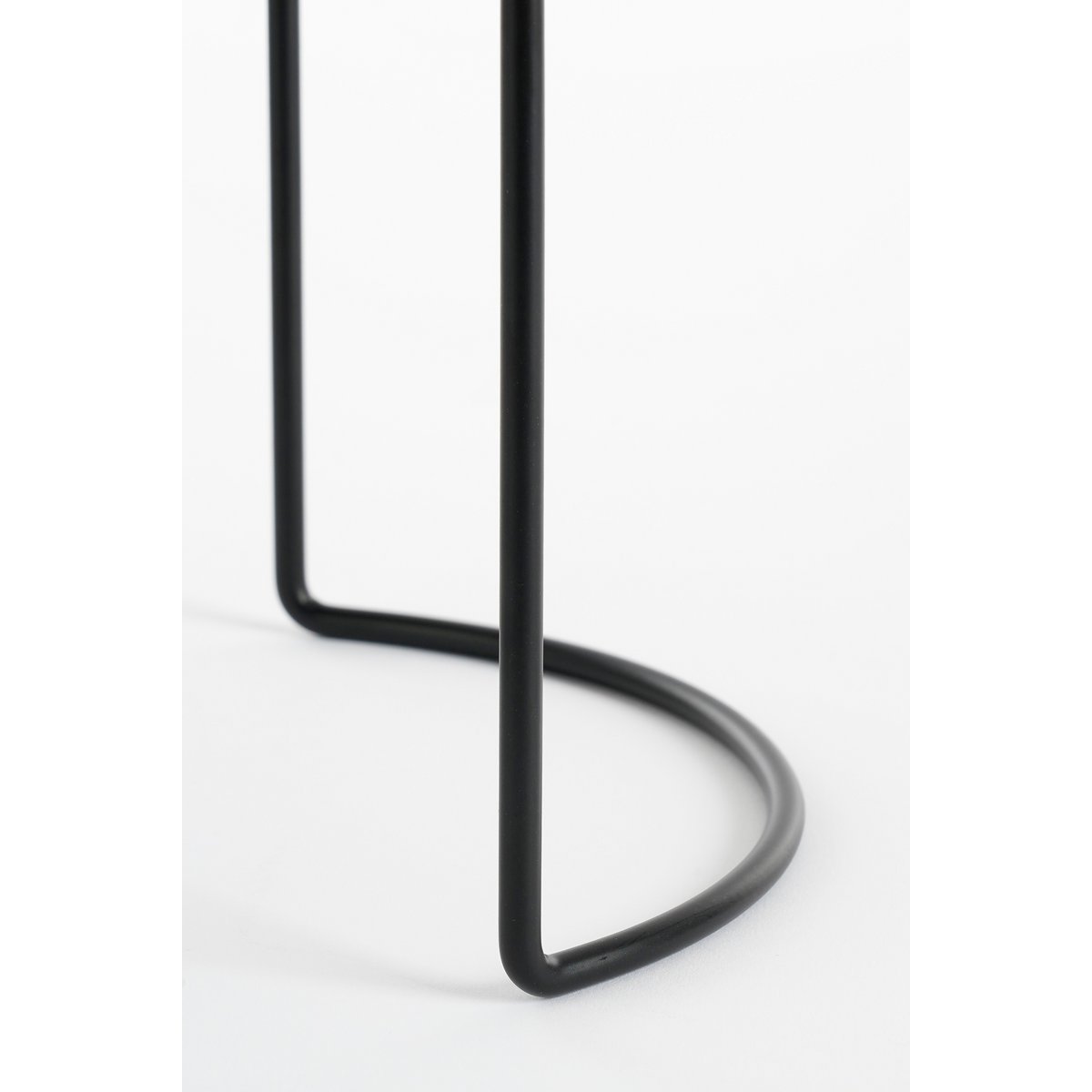 Mica Decorations - Petry Bloempot op Standaard - Set van 3 - L27 x B25 x H51 cm - Metaal - Zwart