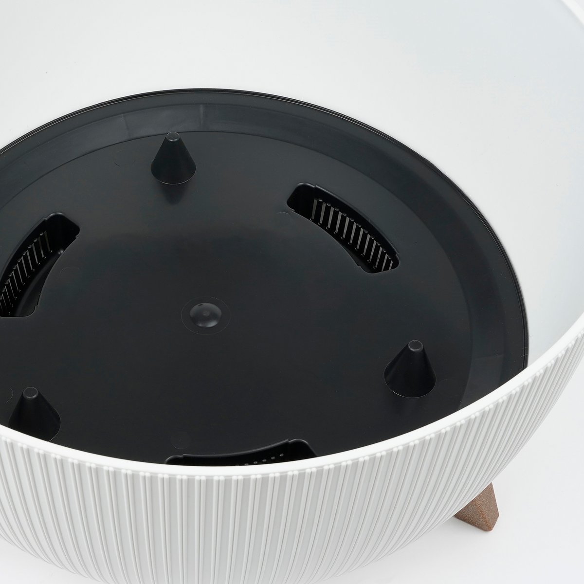 Mica Decorations - Doppio Bloempot op Poten - H20,5 x Ø40 cm - Gerecycled Plastic - FSC Mix - Wit