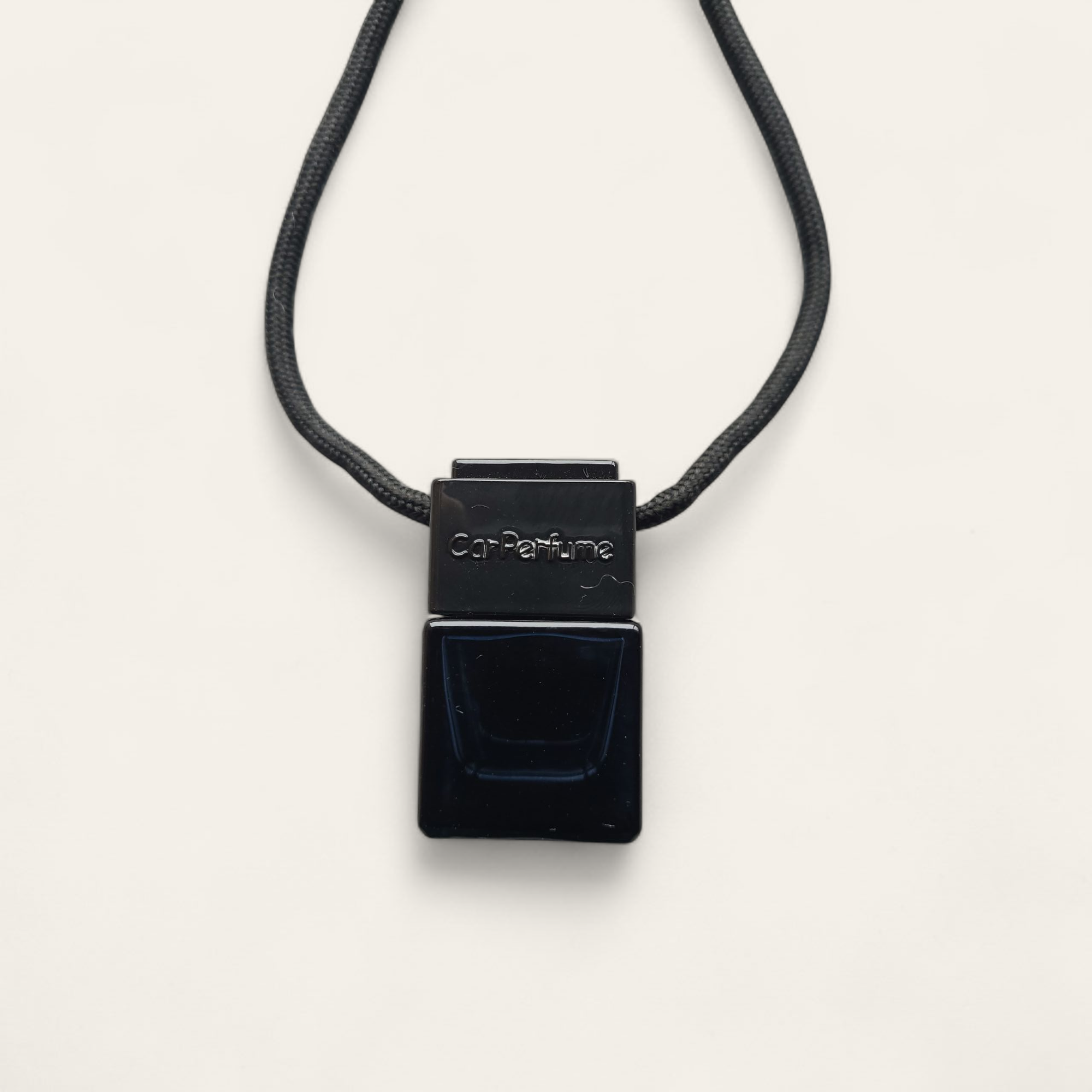 By Javy - Autoparfum zwarte hanger Sandelwood