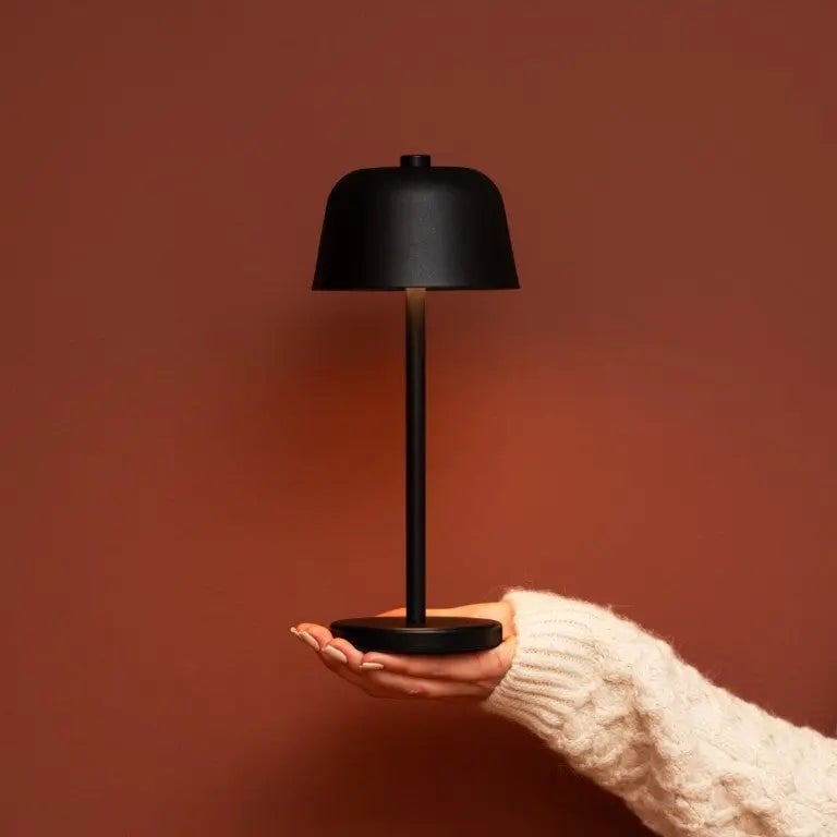 Tavellio-Amsterdam - Anton Zwarte Oplaadbare Tafellamp | Stijlvolle en draadloze verlichting