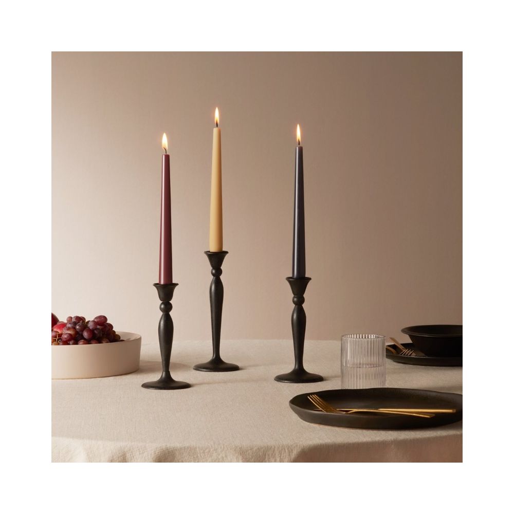 Bolsius - Gotische kaarsen - 245/24 - 4 stuks per verpakking - Delicate Red