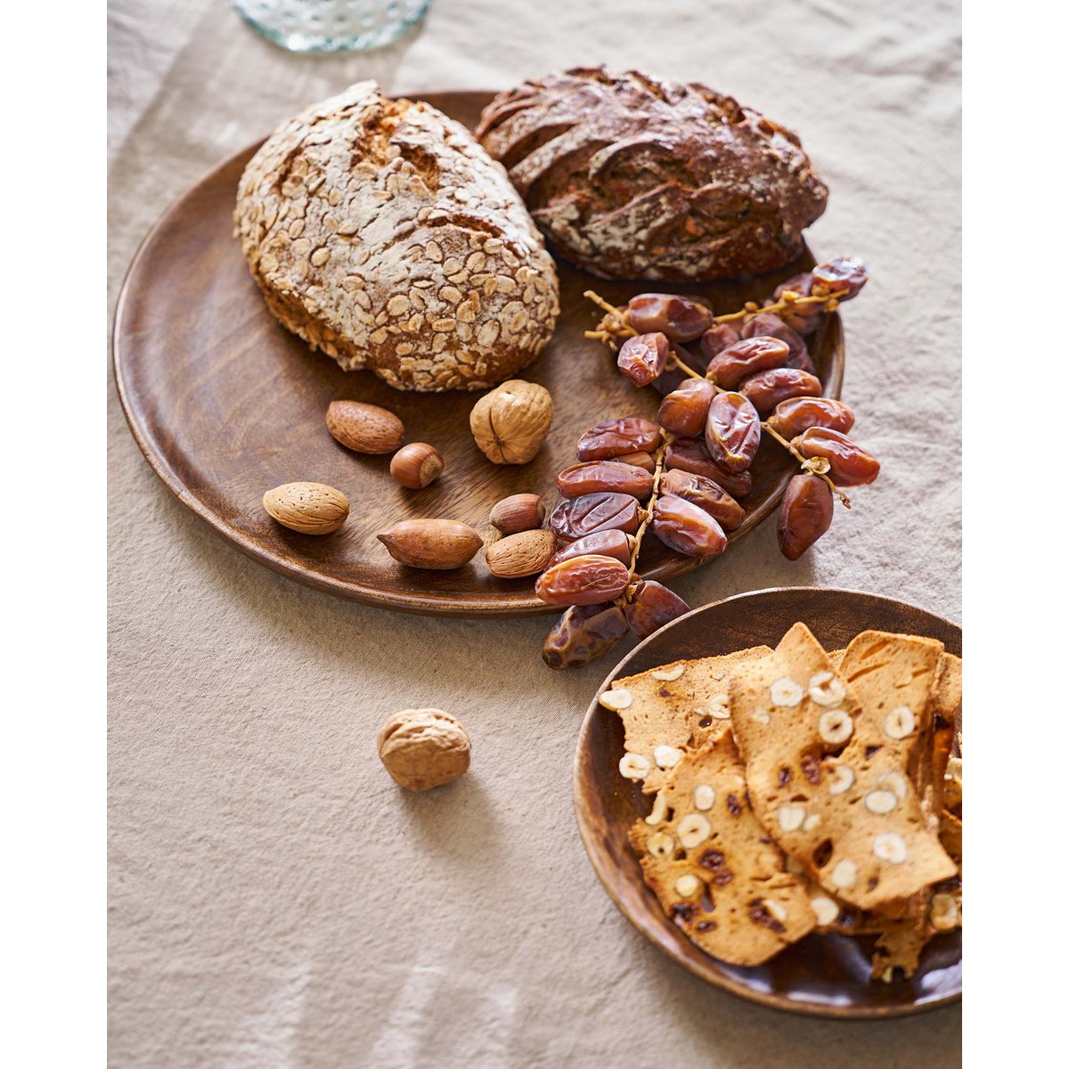 vtwonen - Plate Wood Brown Medium 33.5cm