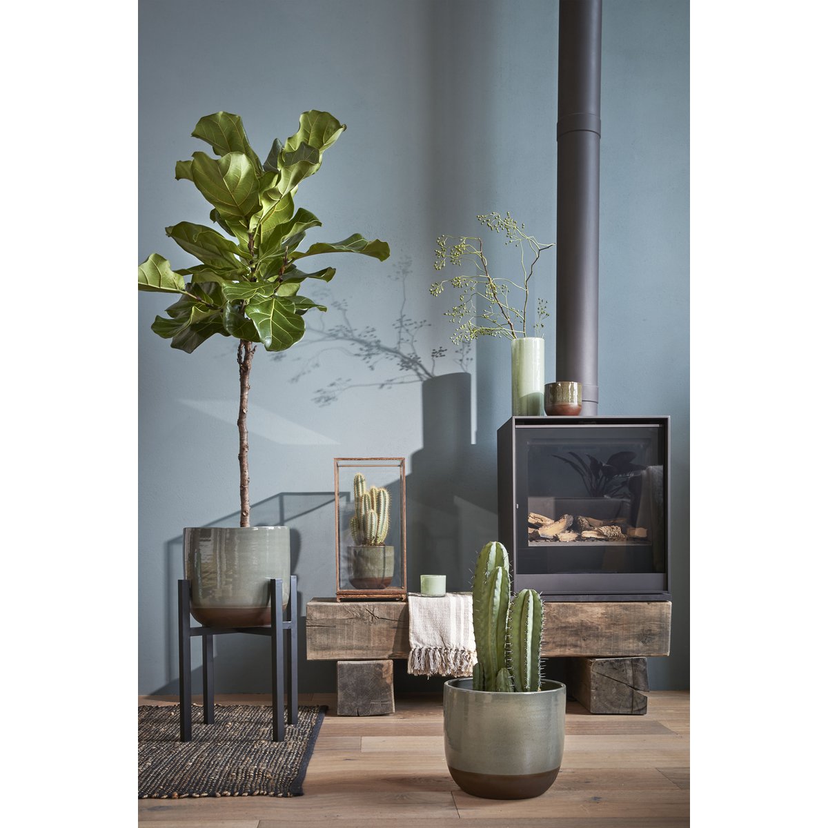 Mica Decorations - Ascot Plantenstandaard XL - L42 x B42 x H50 cm - Metaal - Zwart