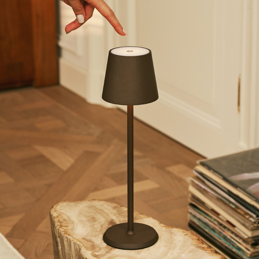 Tavellio-Amsterdam - Jasper Mocha Brown - Draadloze lamp met batterij L metaal, dimable en 3 lichtstadia