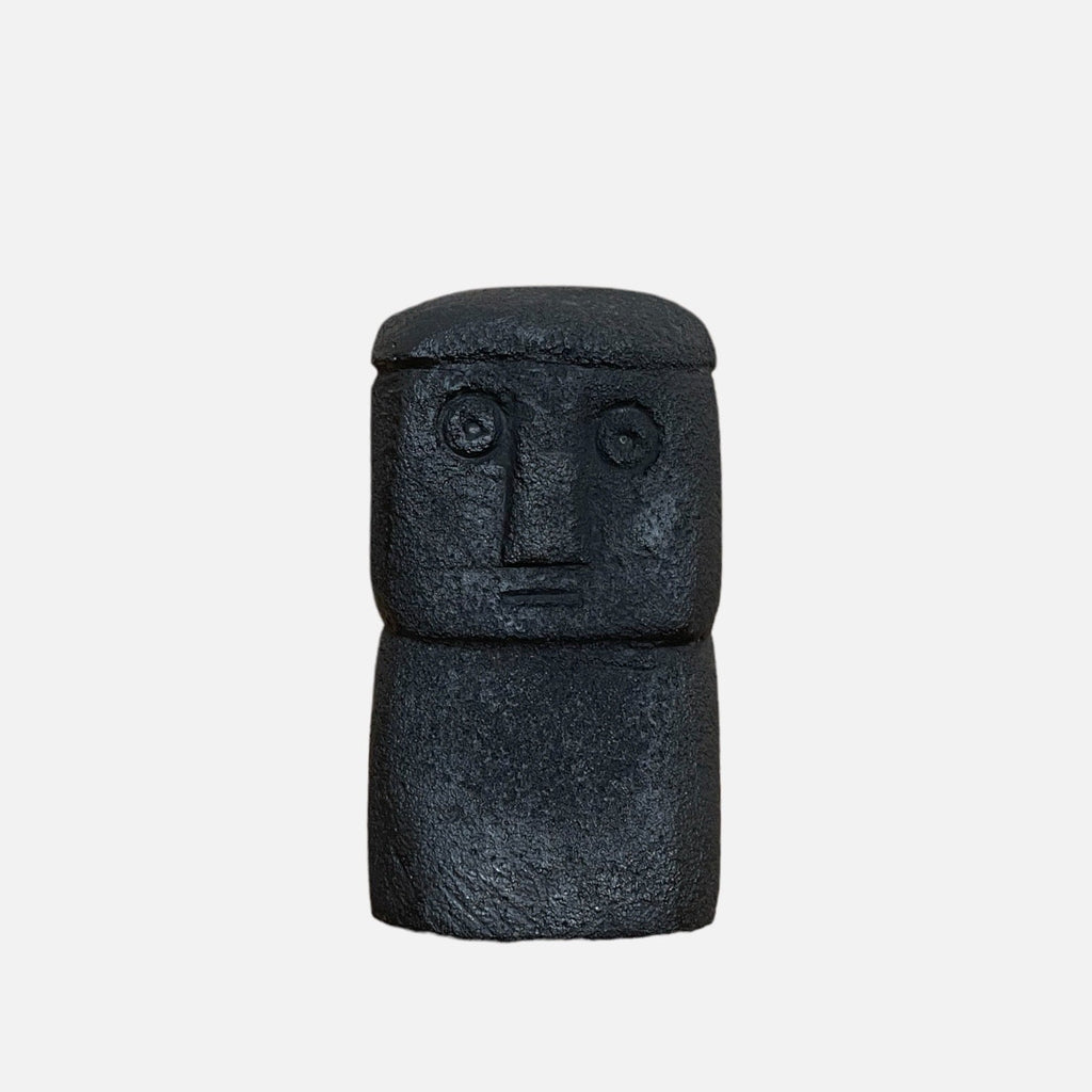 Uma Cantik - Decoratief beeld 'Maun Kik Haat' (Zwart, Steen)