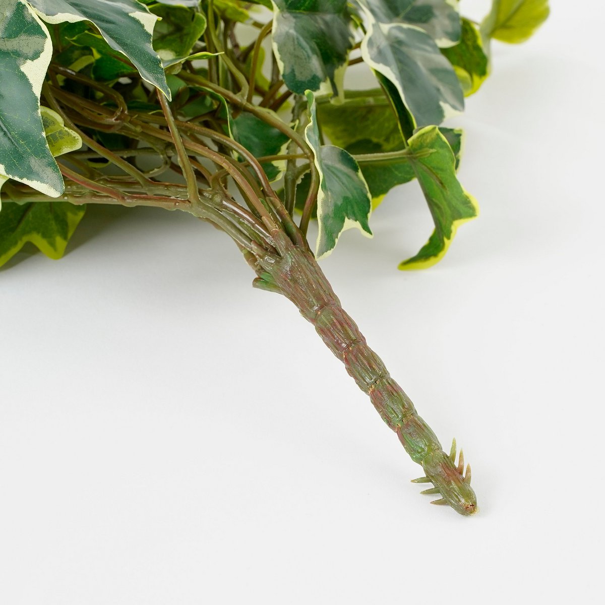 Mica Decorations - Hedera Kunst Hangplant - H71 cm - Groen Bont