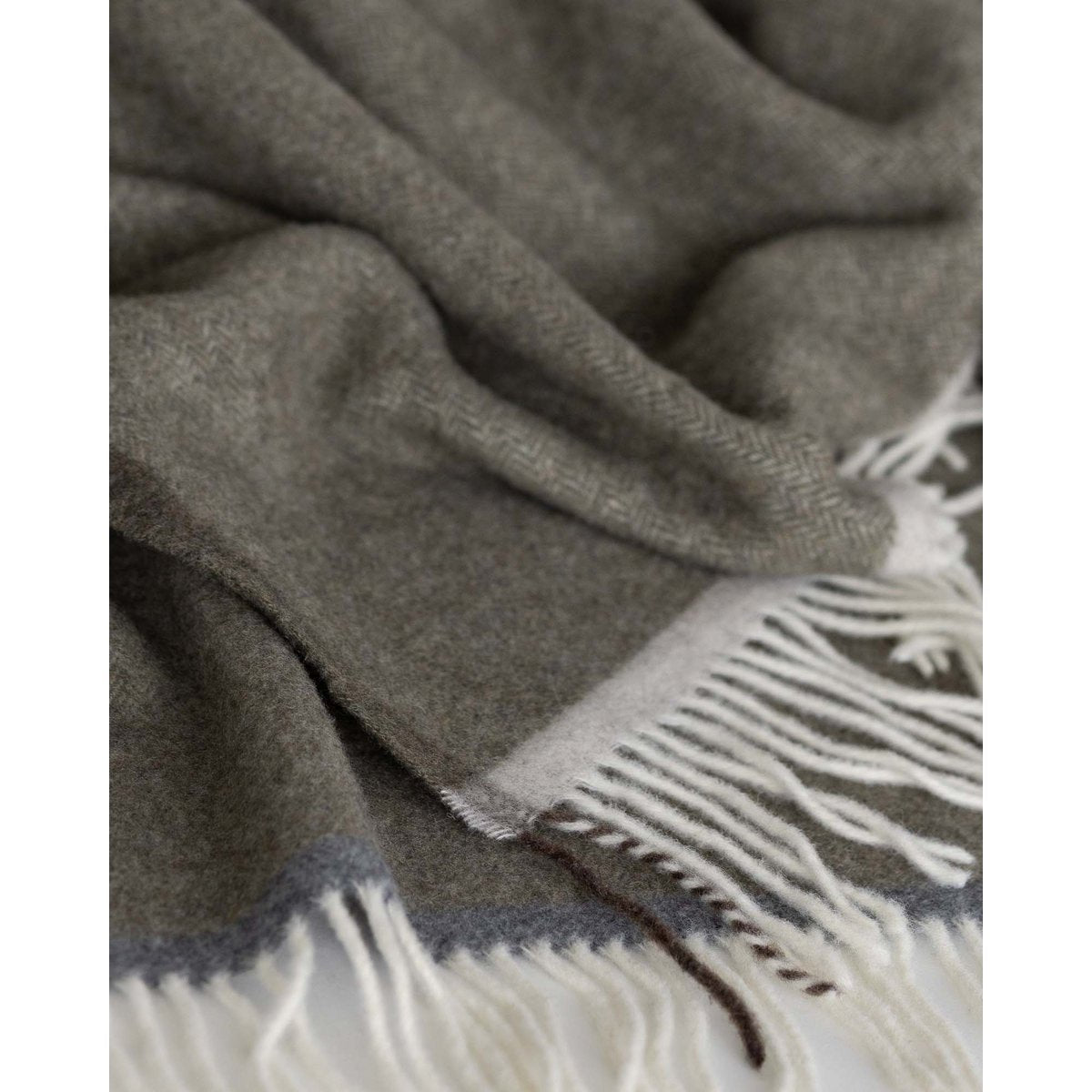 MoST Blankets - Merino/kasjmier plaid MILANO - Verde Orlo