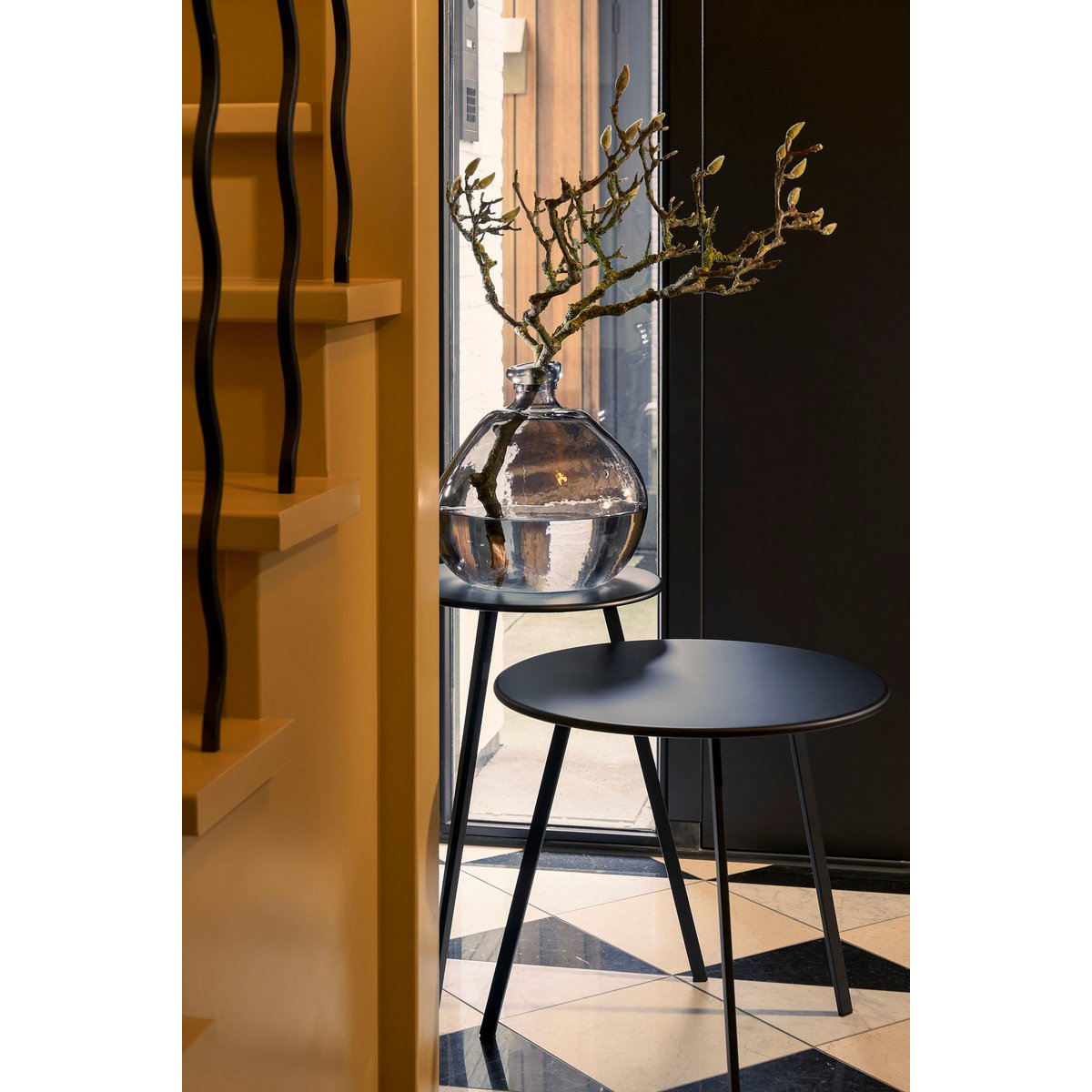 Mica Decorations - Seatle Bijzettafel voor Buiten - H50 x Ø50 cm - Metaal - Zwart