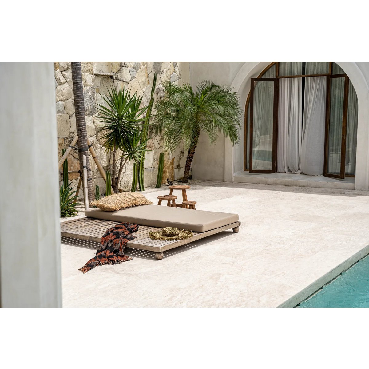 Bazar Bizar - Kussen 'Raffia' (Naturel, 35x100)