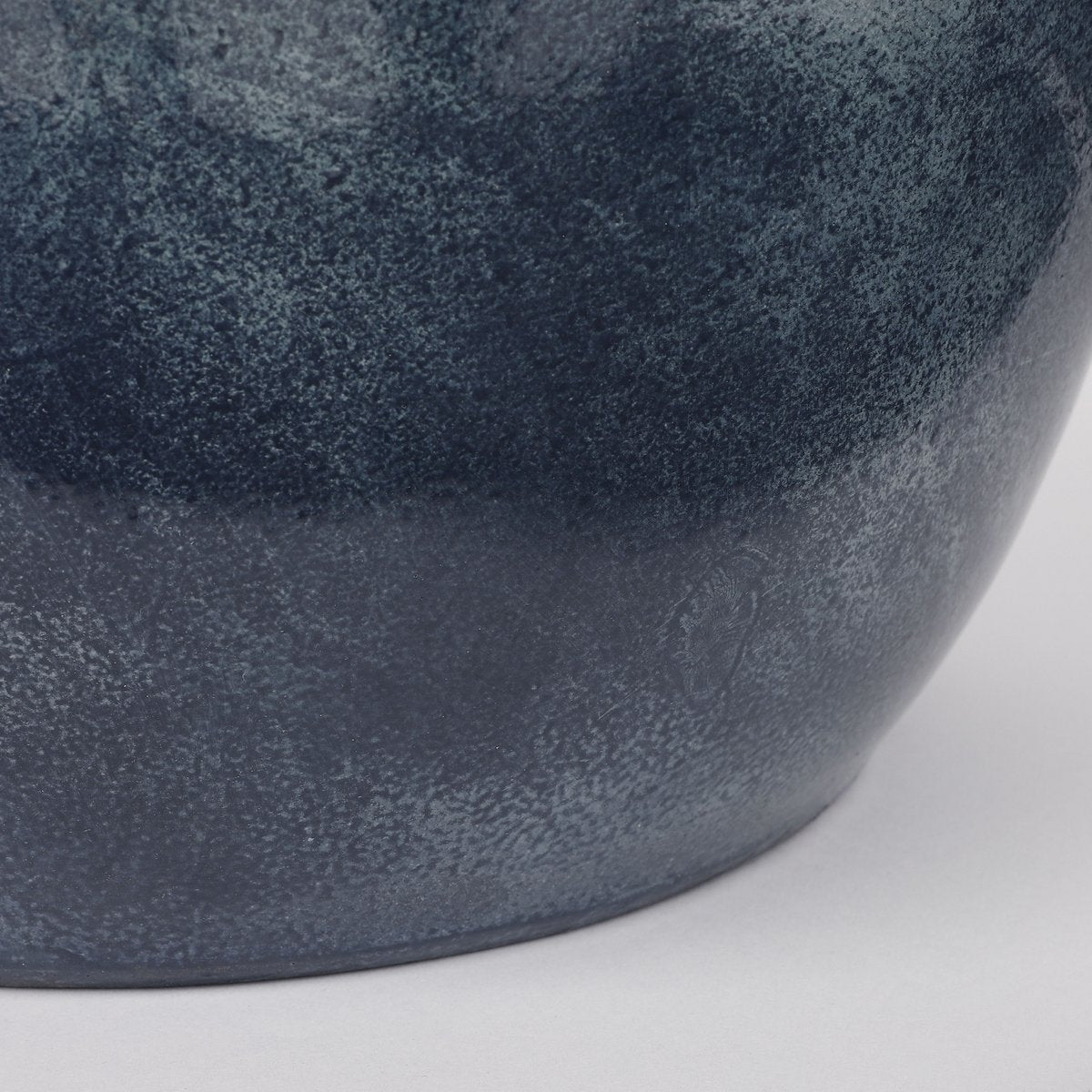 Mica Décorations - Pot de Fleur Lester - H35 x Ø38 cm - Terre Cuite - Bleu Foncé