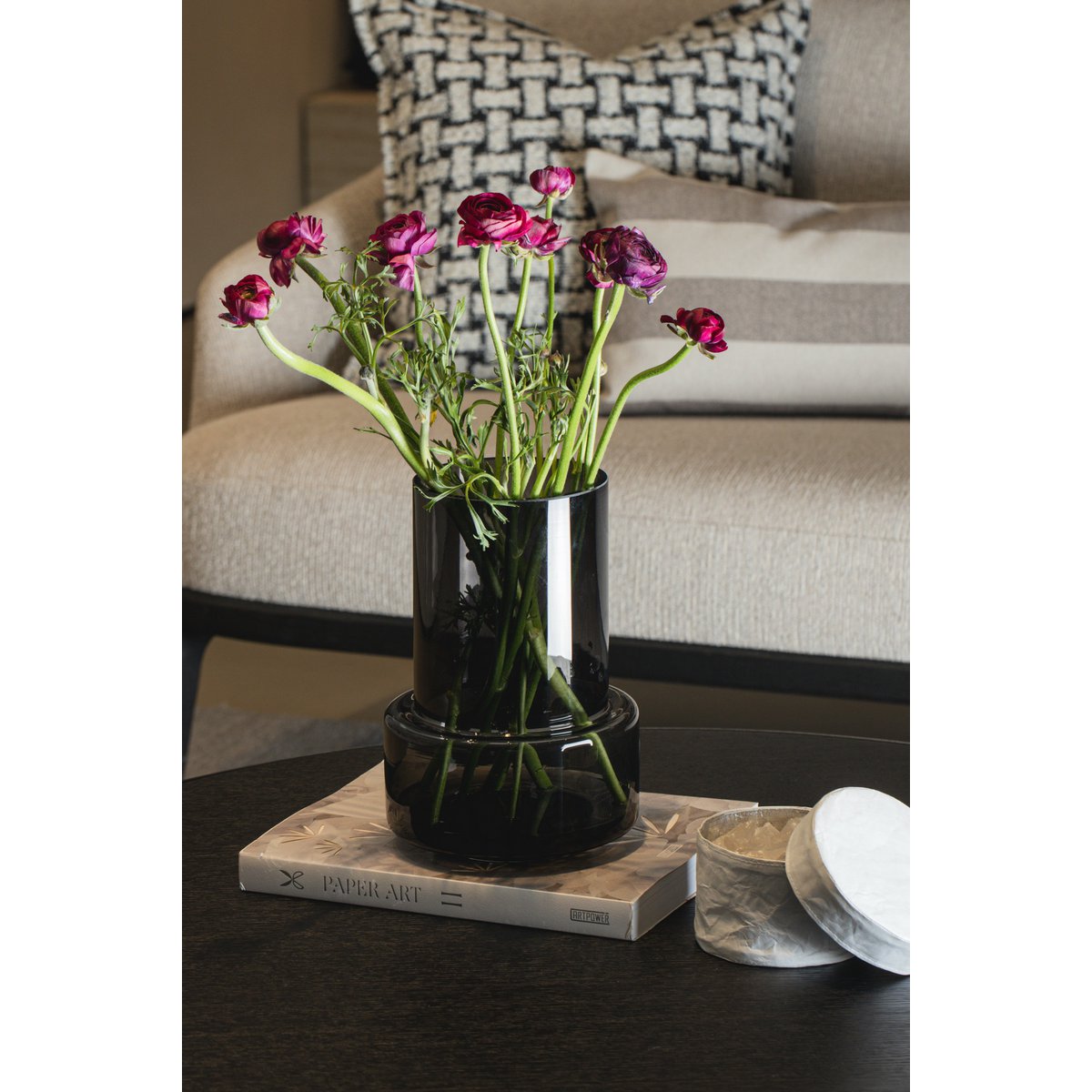 Element Accessories - Moderne retro design vaas, diepgrijze kleur, TYLER12GR