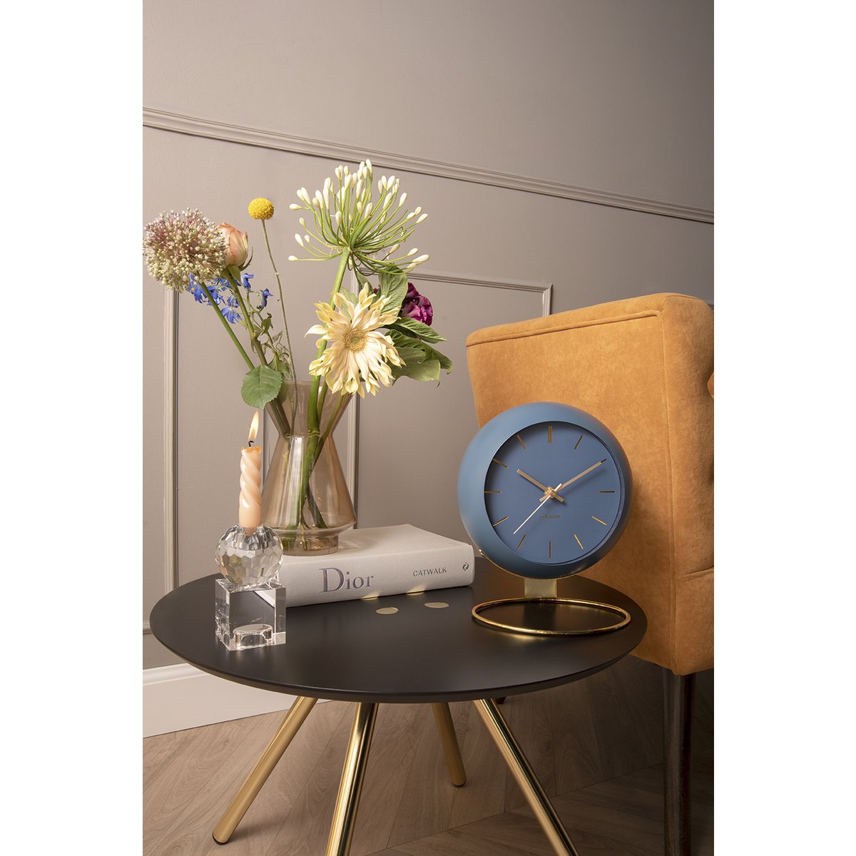 Karlsson - Horloge de table globe - KA5832GR