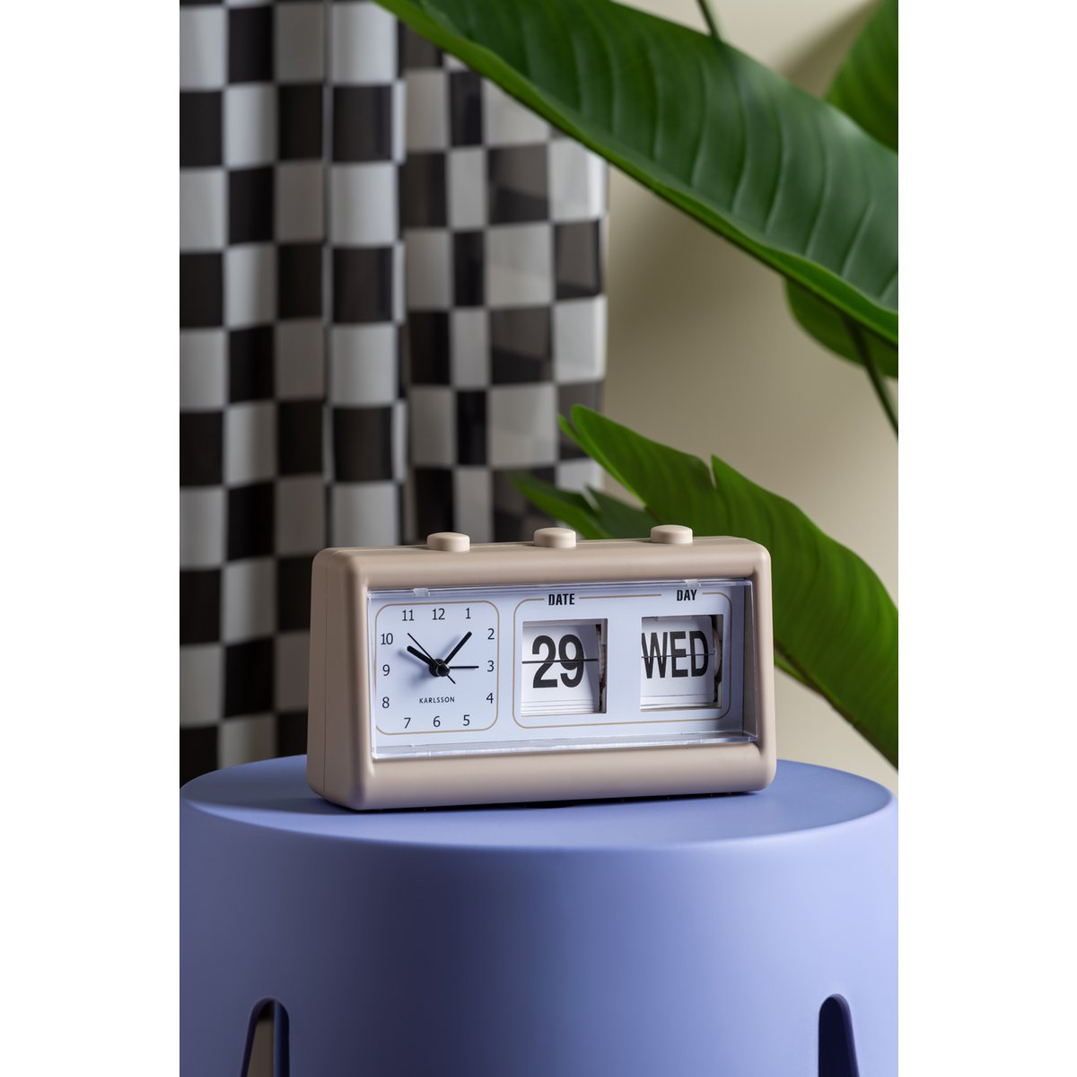 Karlsson - Wekkergegevens omdraaien