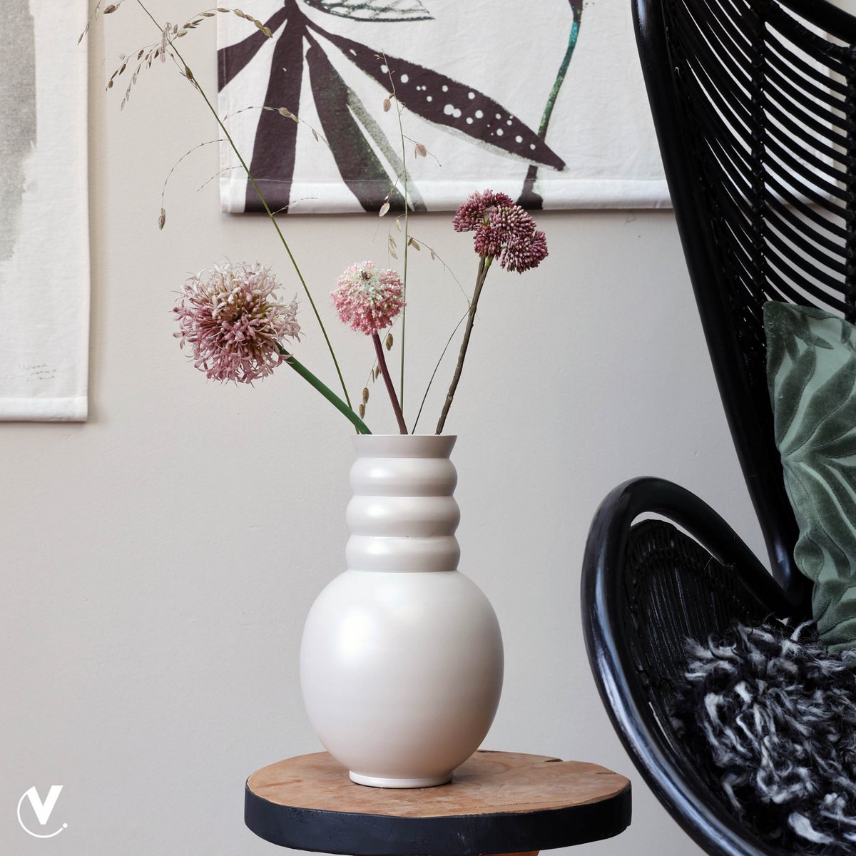 Vase the World - Vaas - Amarga