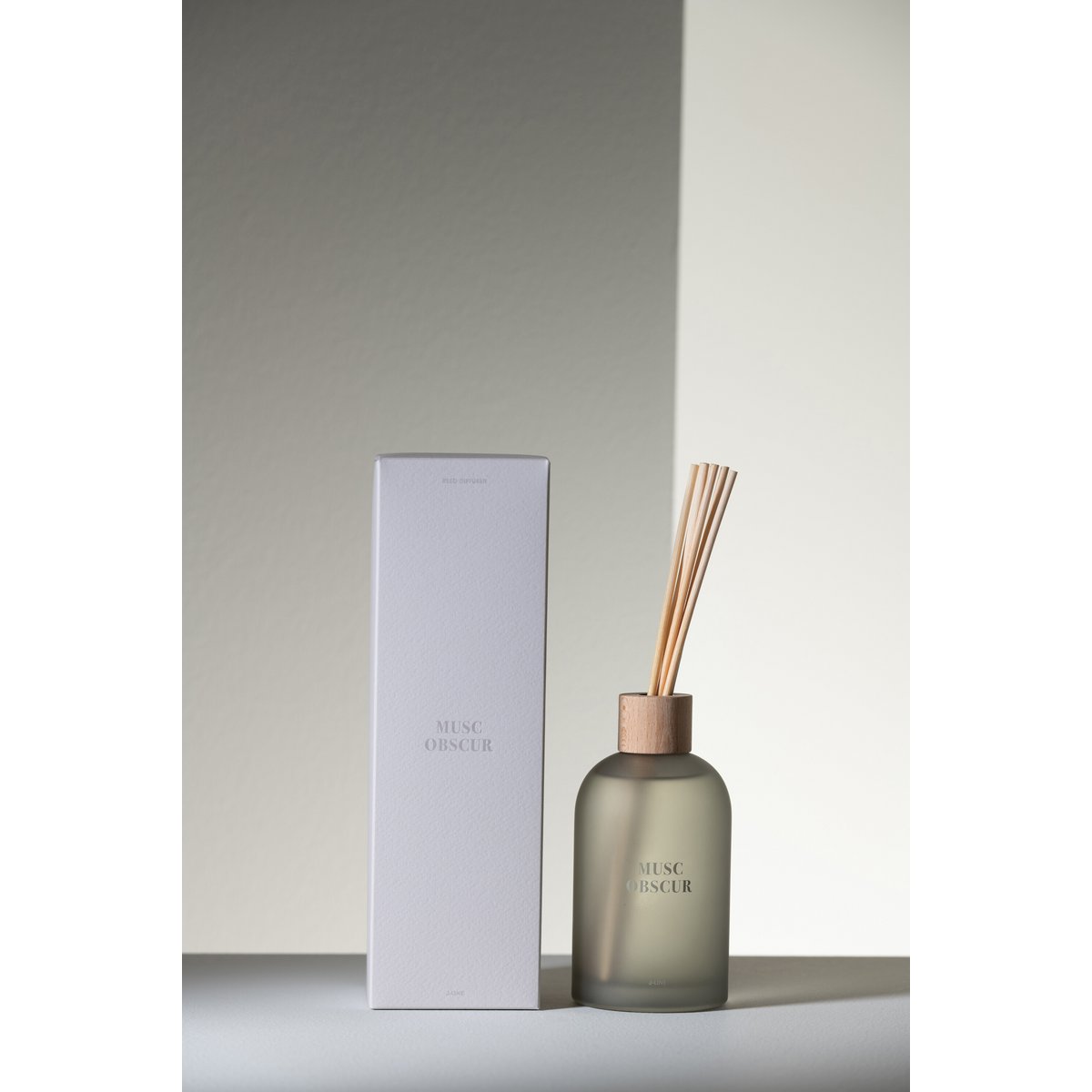 J-Line - Huile parfumée + Sticks - Accords Essentiels - Musc Obscur