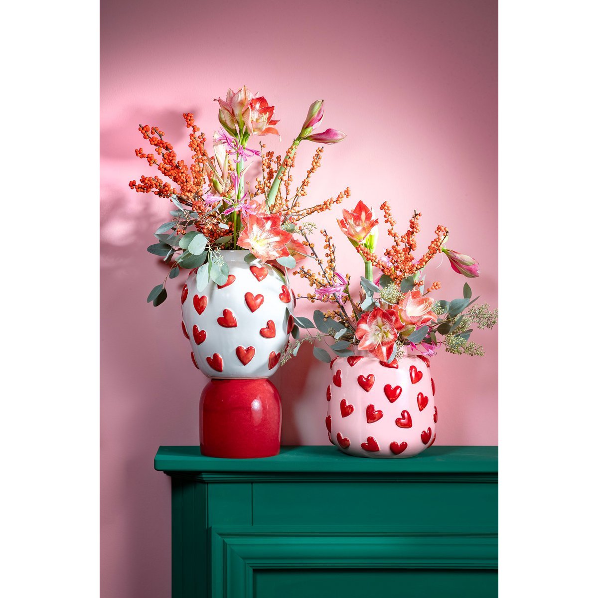 Mica Decorations - Hearts Vaas - H33 x Ø30 cm - Keramiek - Wit, Rood