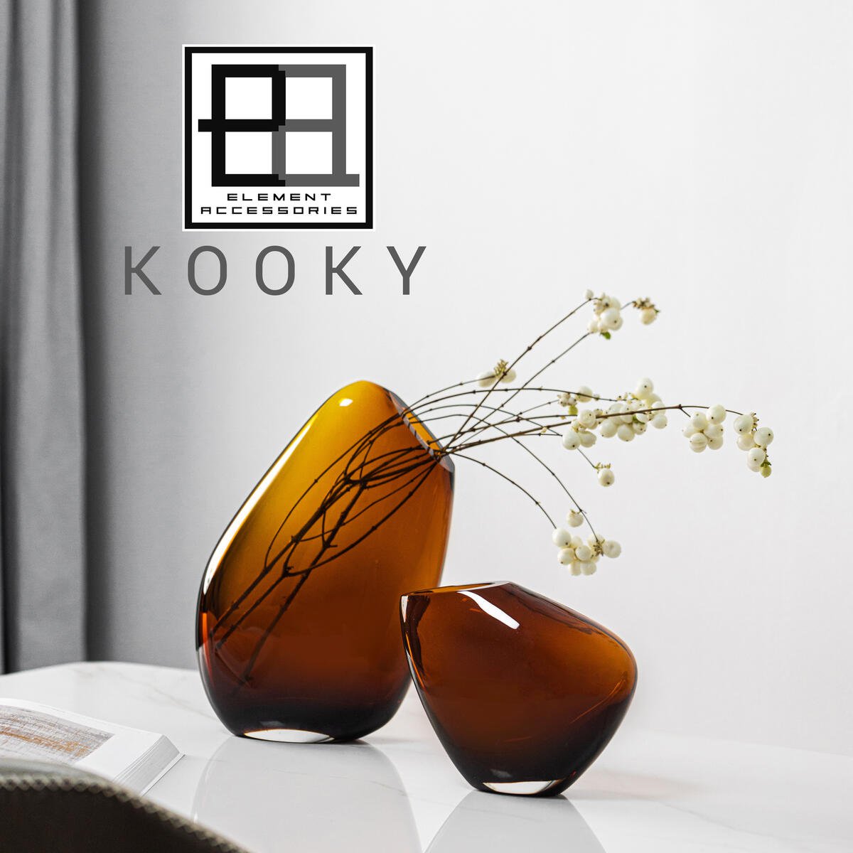 Element Accessories - Hoge moderne vaas van zeer innovatief sober design, KOOKY30AM