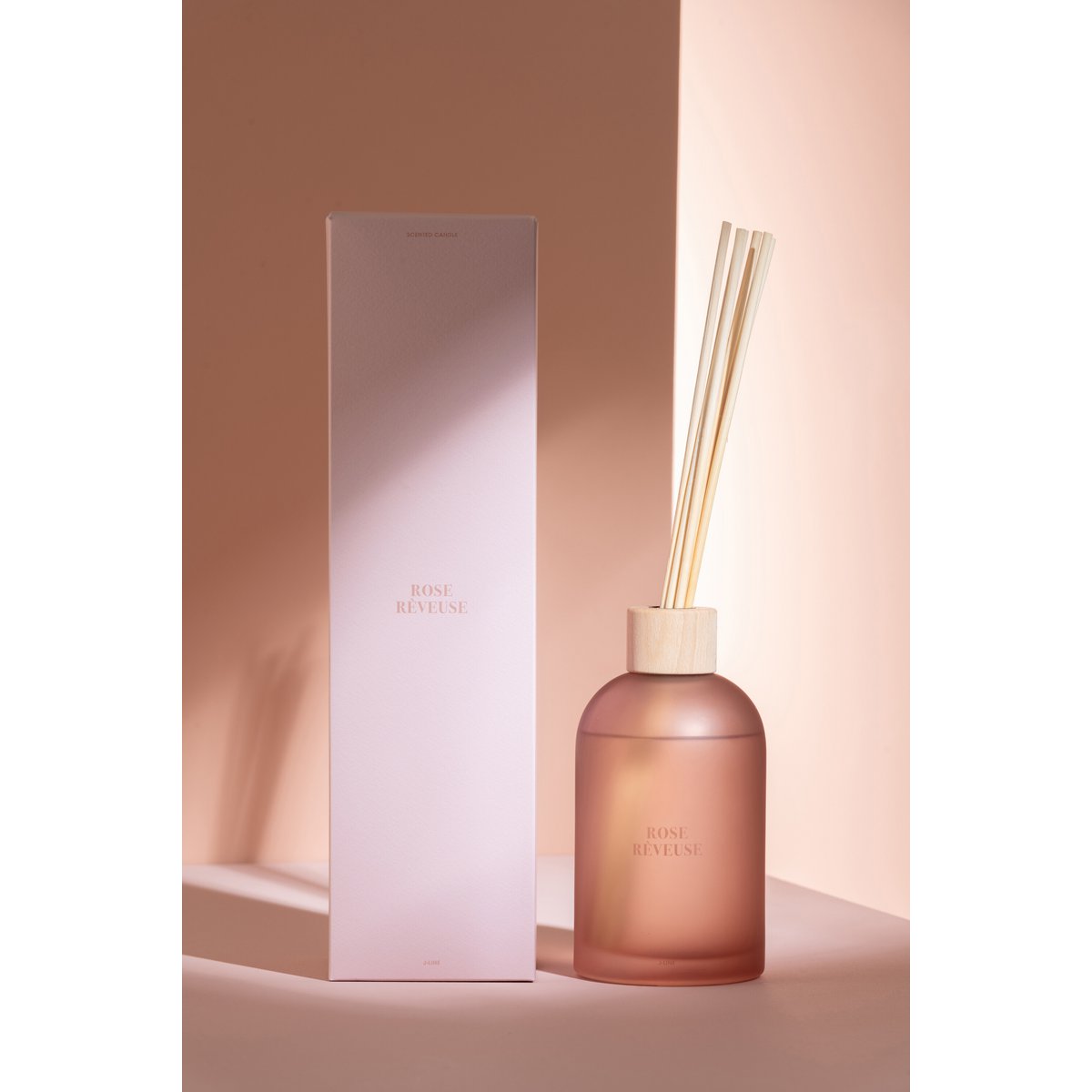 J-Line - Huile parfumée + Sticks - Accords Essentiels - Rose Rêveuse - Rose