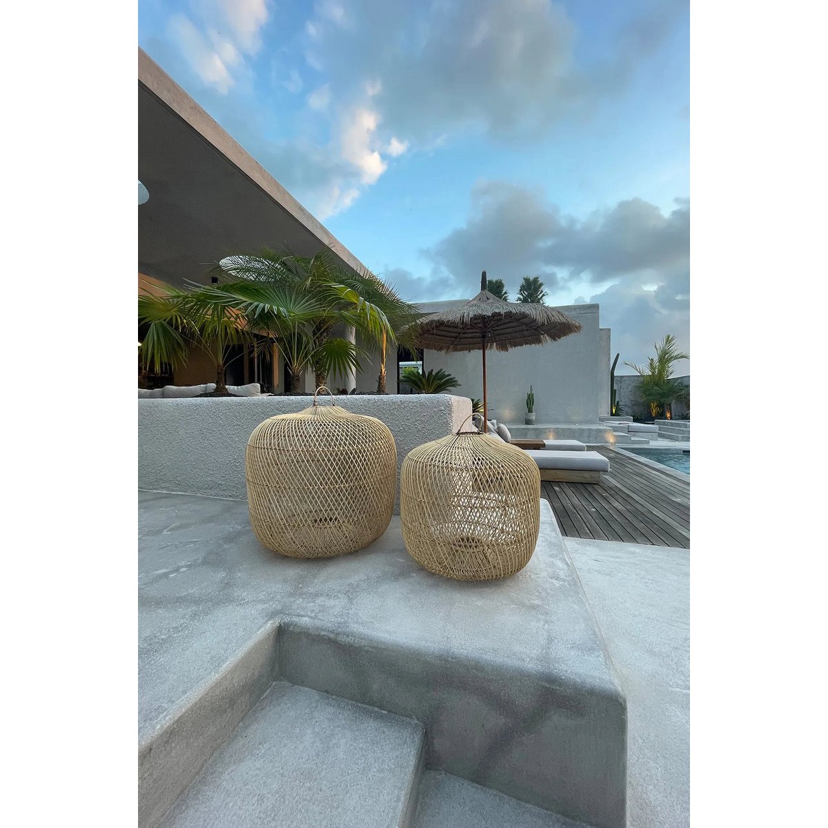 Bazar Bizar Living - De Batu Bolong hanger - naturel - L