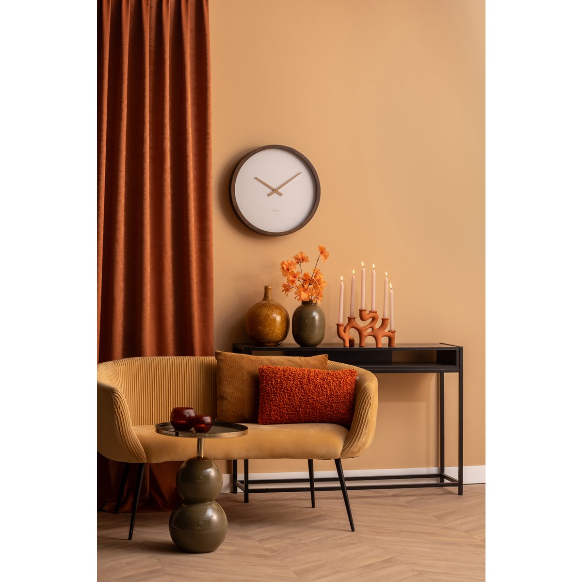 Karlsson - Ancho Wanduhr