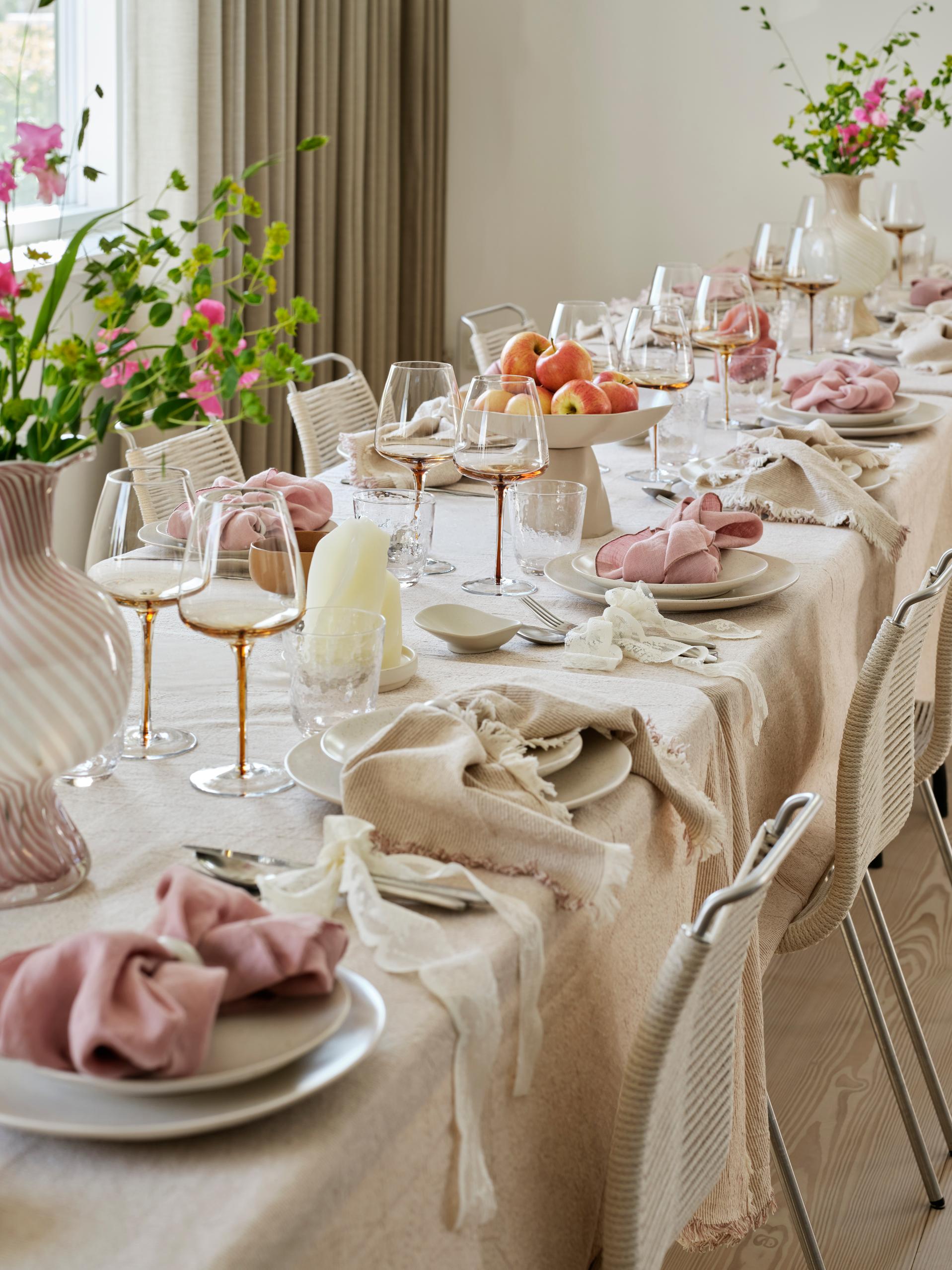 Broste Copenhagen - Assiette à pâtes creuse 'Nordic Vanille'