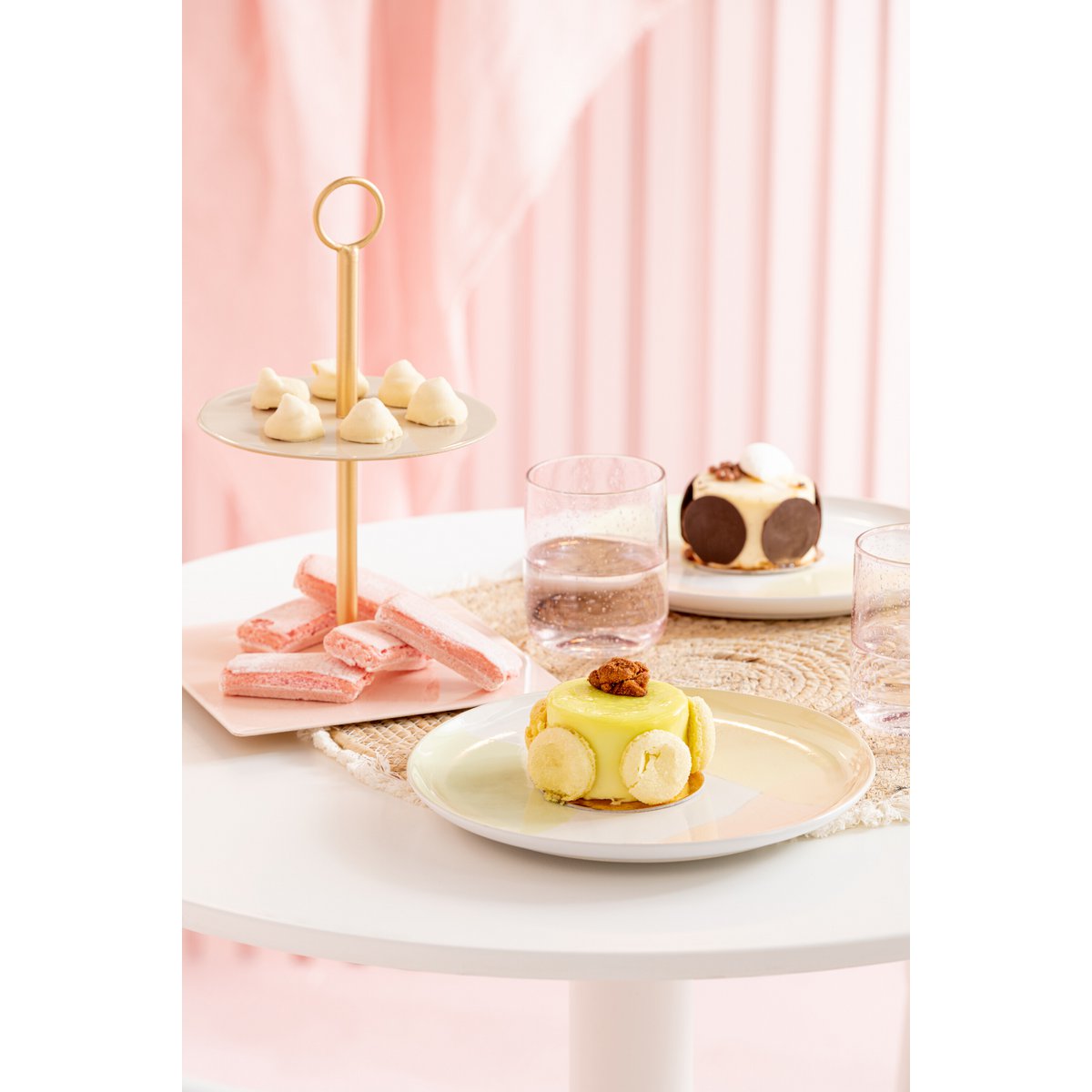 J-Line - Assiette Point - Porcelaine - Mix - Moyen