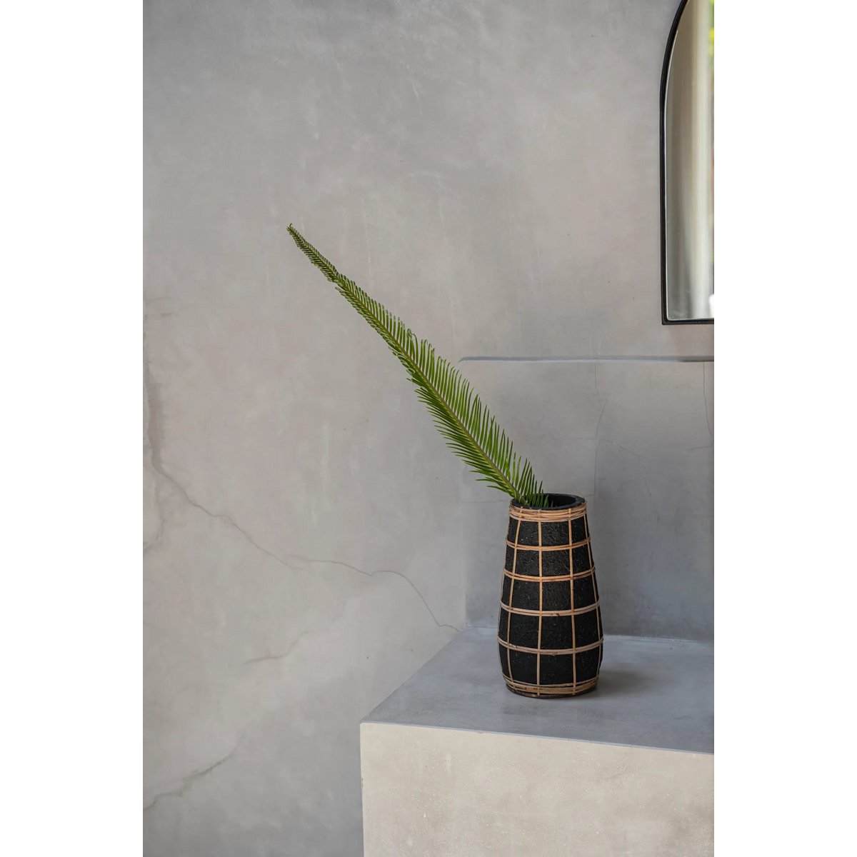 Bazar Bizar - Vase 'Cutie' (Schwarz Natur, M)