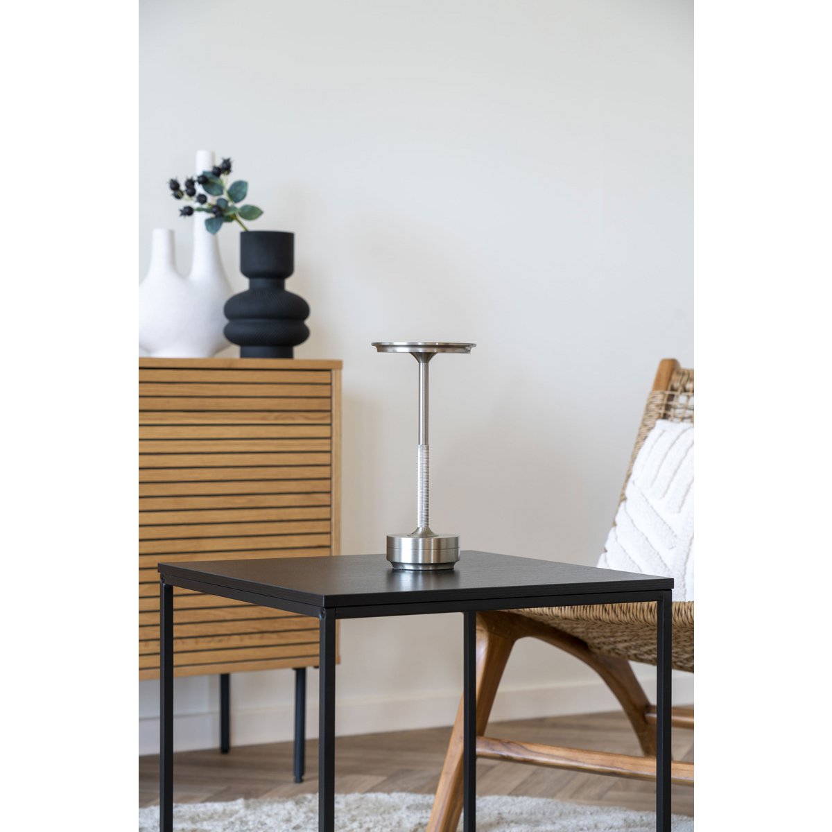 House Nordic - Lampe de table LED Lyneham