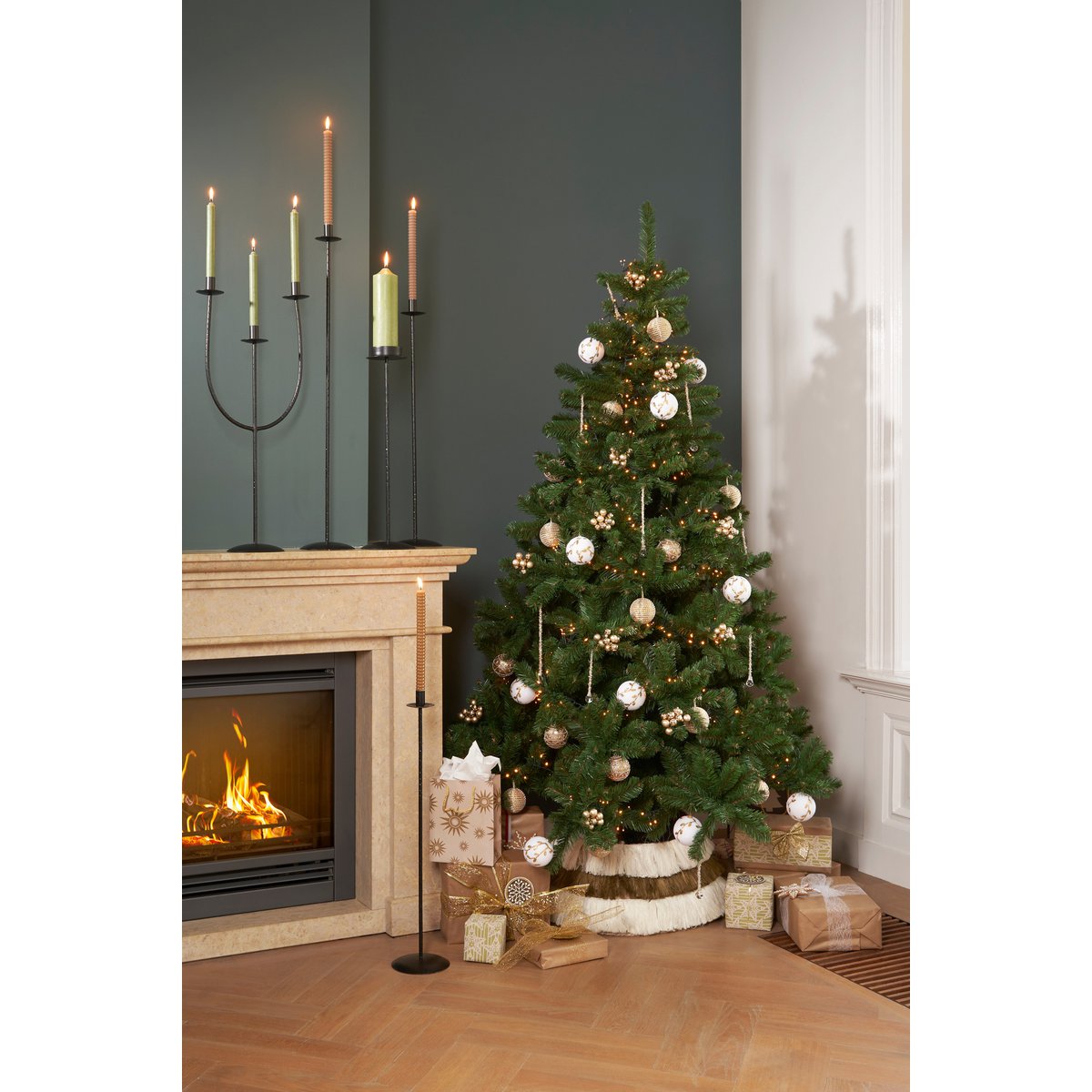 Maison d'Abri® - Forrester Kunstkerstboom - H215 x Ø135 cm - Groen