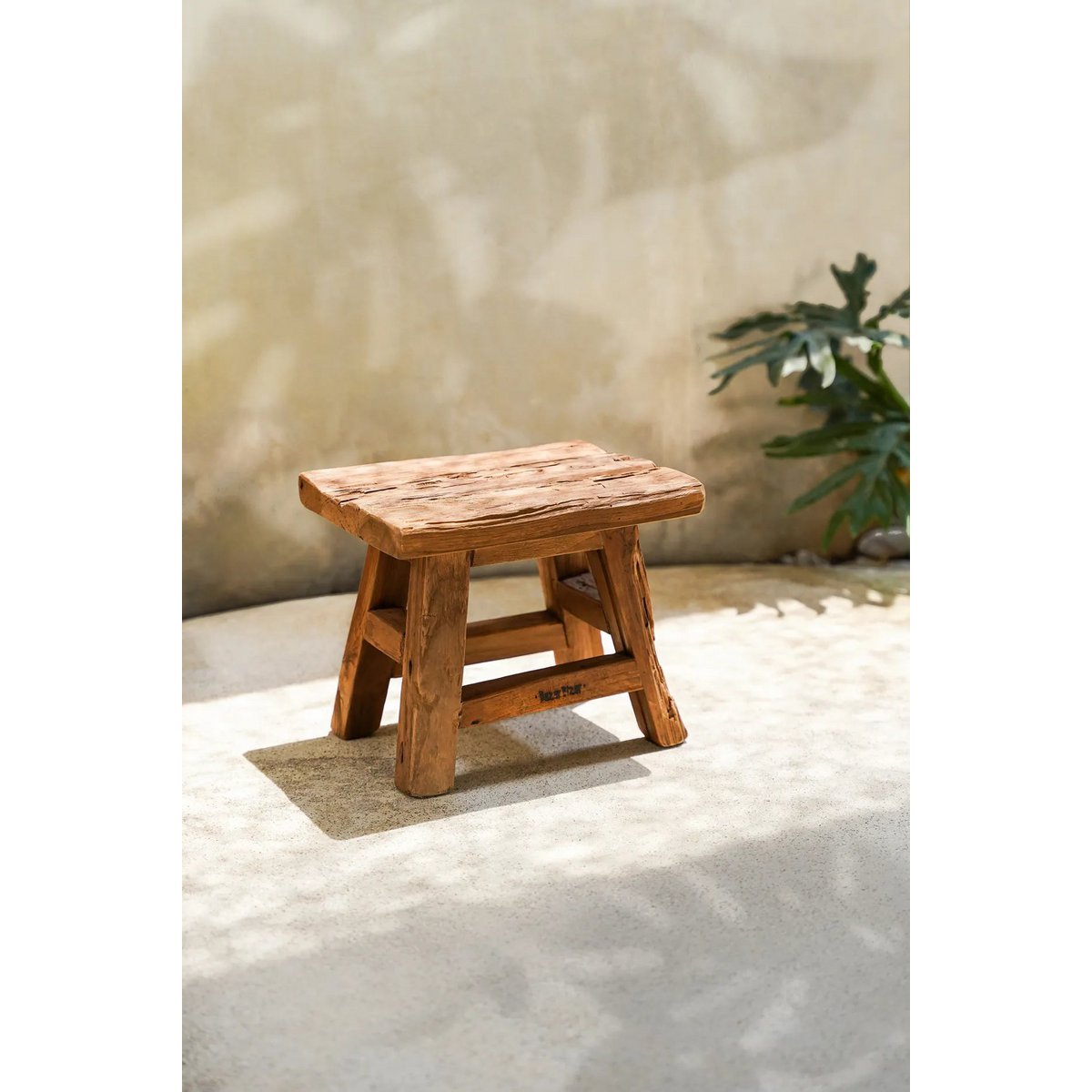 Bazar Bizar - Tabouret 'Yoke' (Naturel, S)