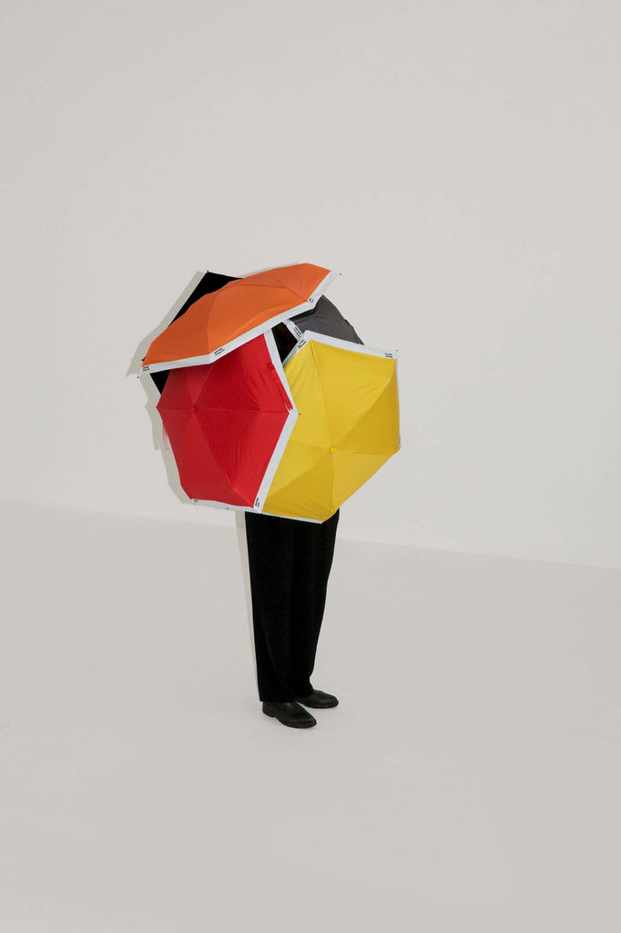 Copenhagen Design - Parapluie 'Pantone' (Grand, Rouge 2035)