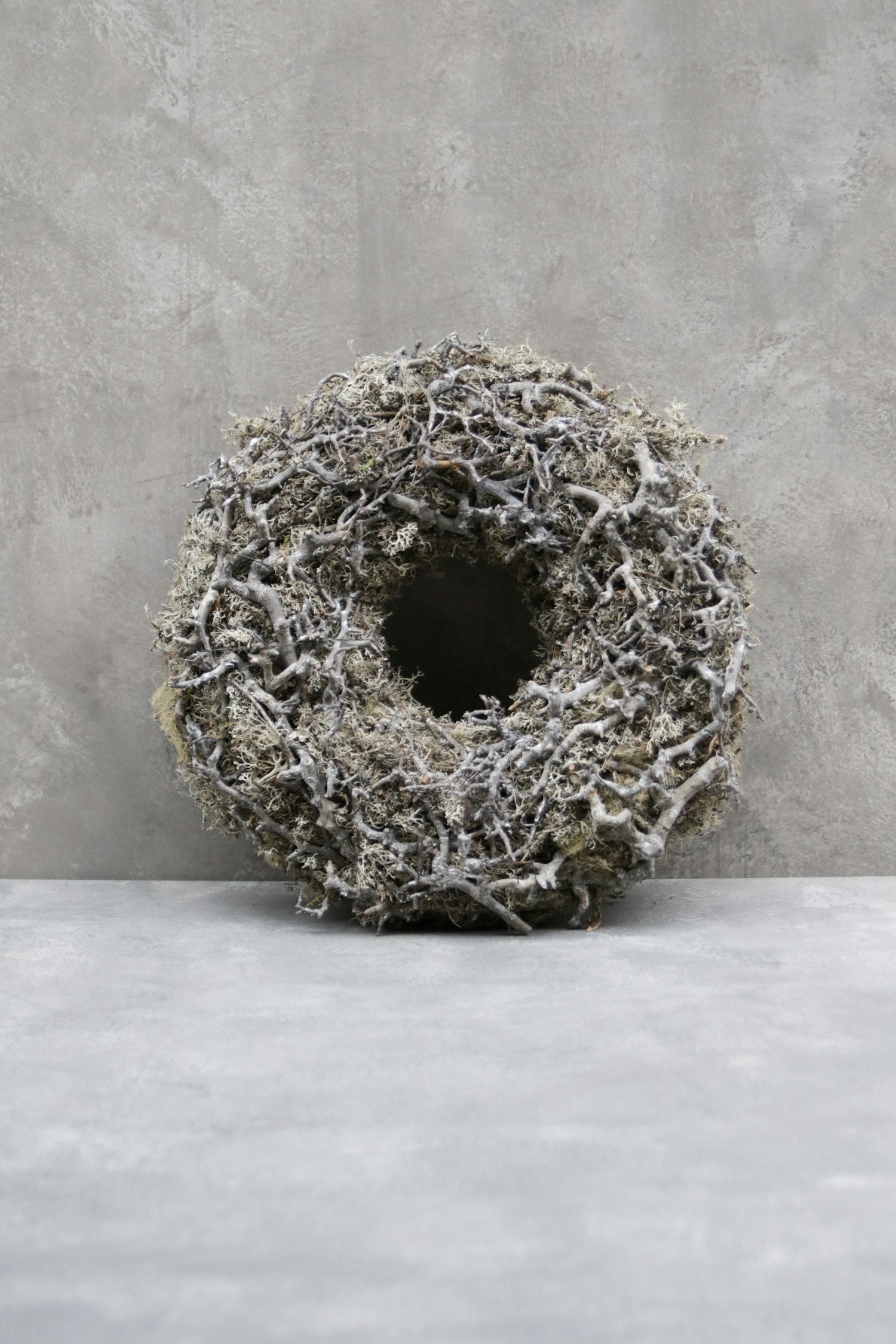 Couronne - Dikke krans van mos met bonsai 'Thick' (White wash