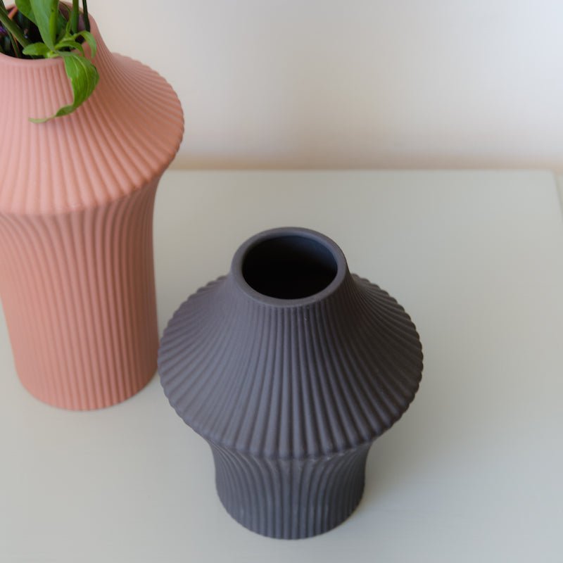 Home Delight - Vase 'Lana' (Schwarz, M)