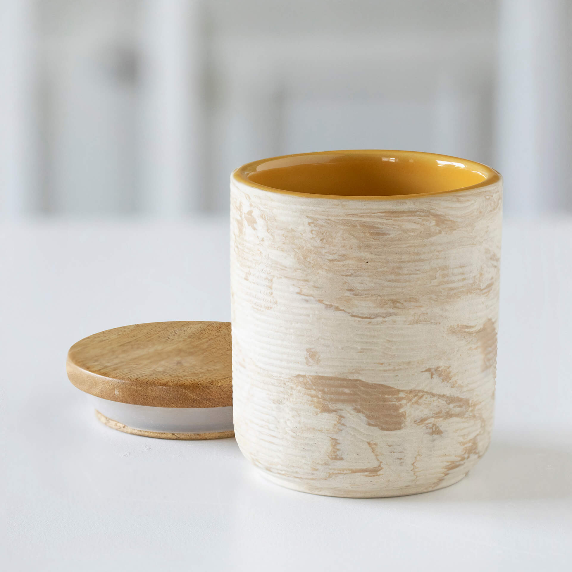 Ellementry - Keramieken pot met houten deksel 'Amber Love' - Small